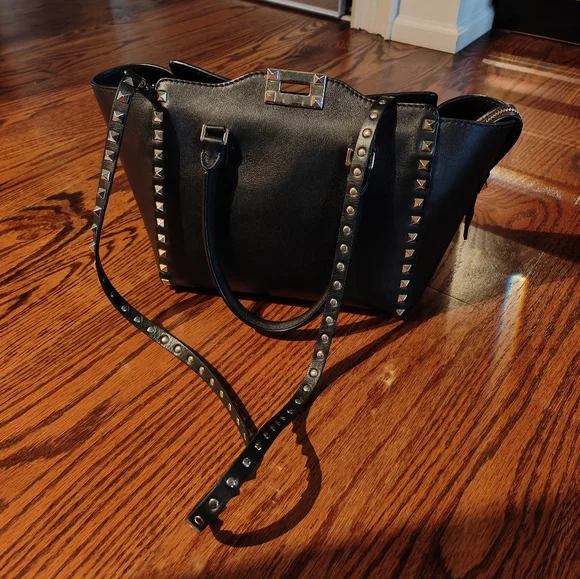 Valentino ROCKSTUD CALFSKIN BAG - Picture 3 of 6